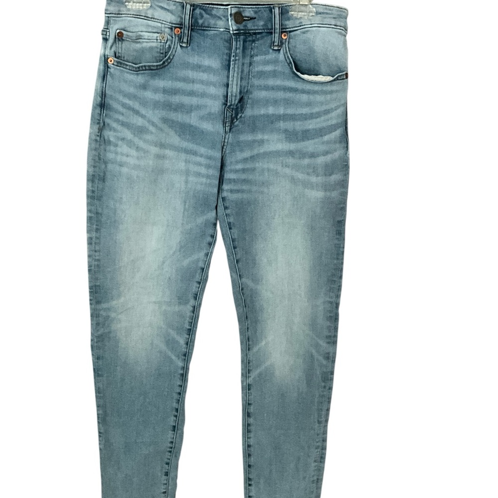 American Eagle Outfitters Light Blue Athletic Cut Jeans